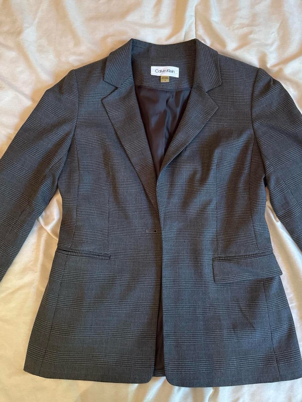 Calvin Klein Women's Black and Gray Glen Plaid Blazer
